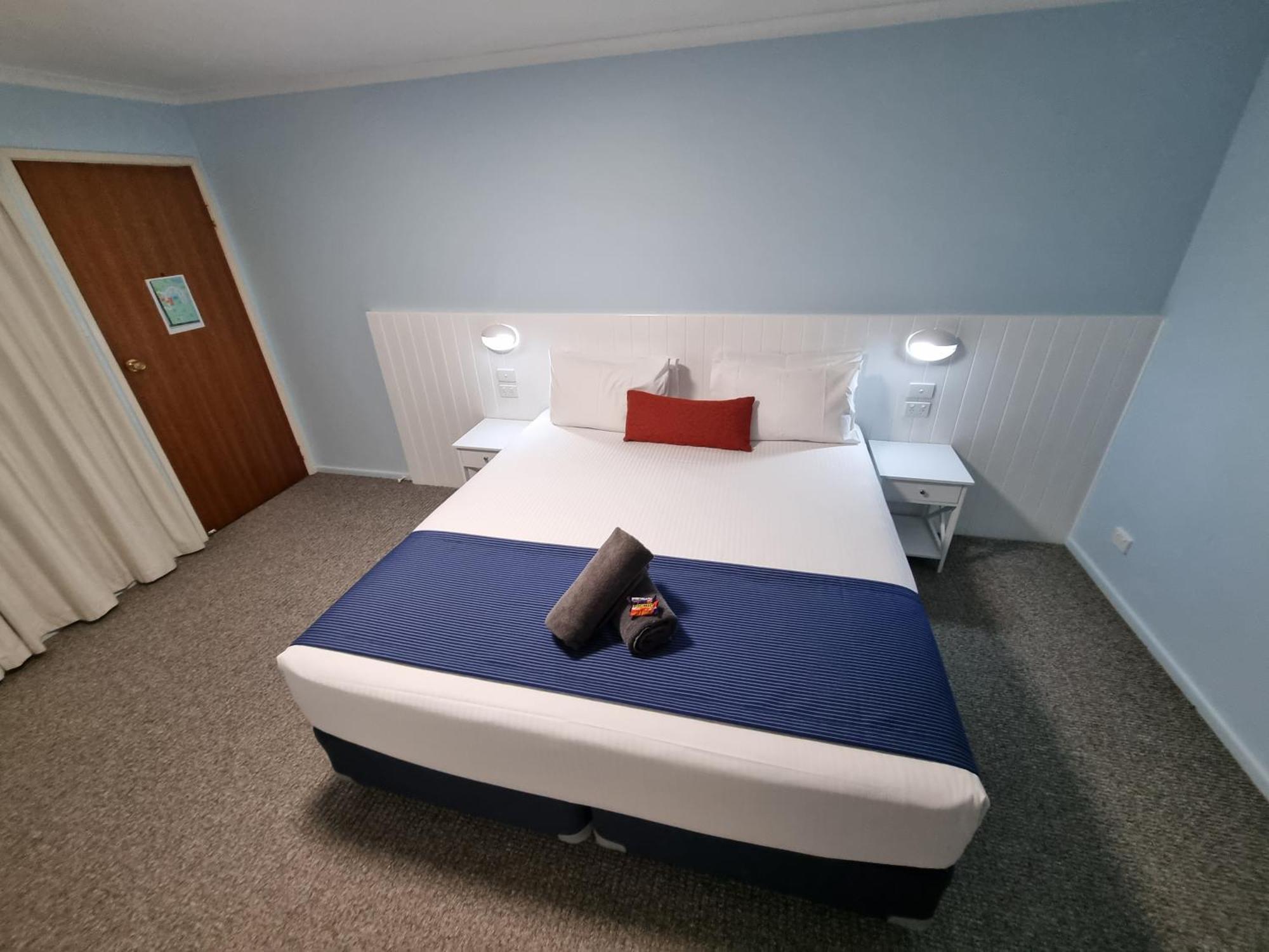 Koorawatha Homestead Motel Bororen Room photo