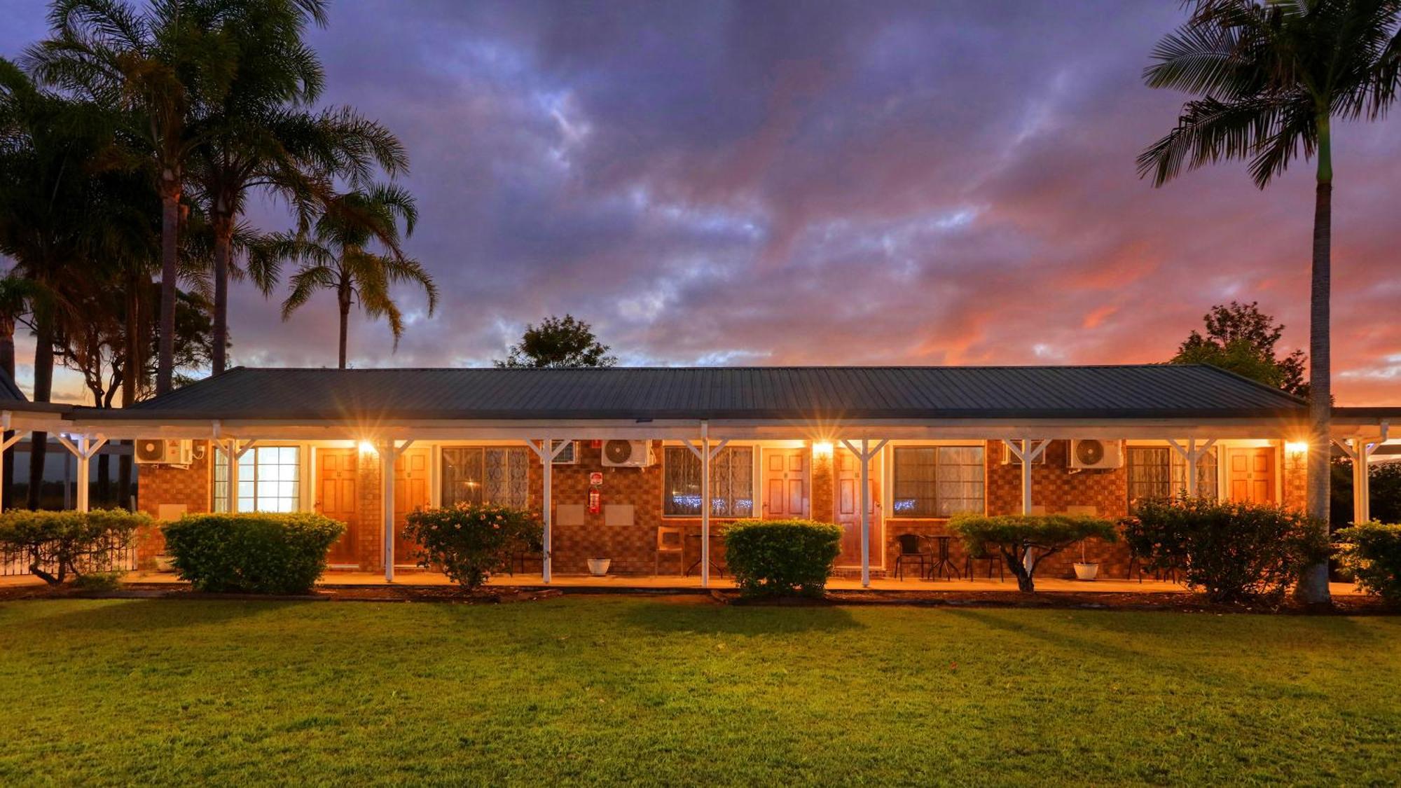 Koorawatha Homestead Motel Bororen Exterior photo